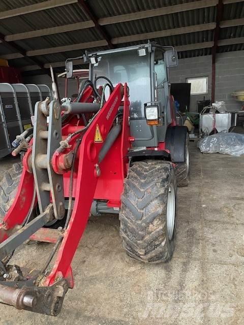 Weidemann 4080 LP Voorladers en gravers