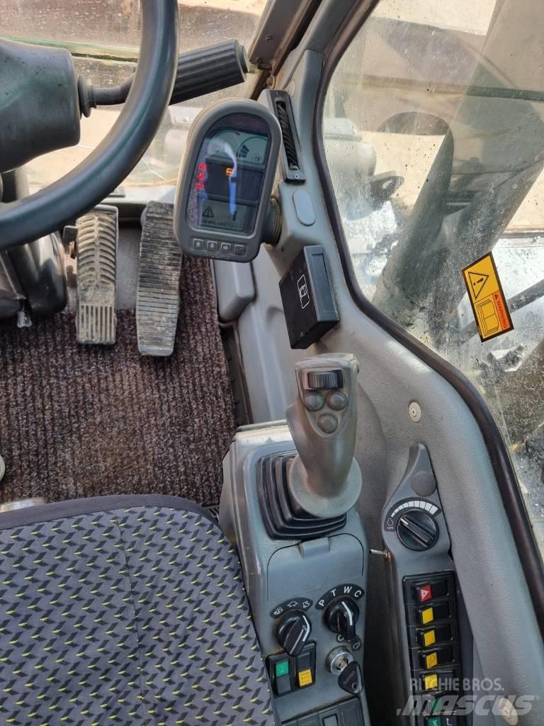 Volvo EW 160 B Wielgraafmachines