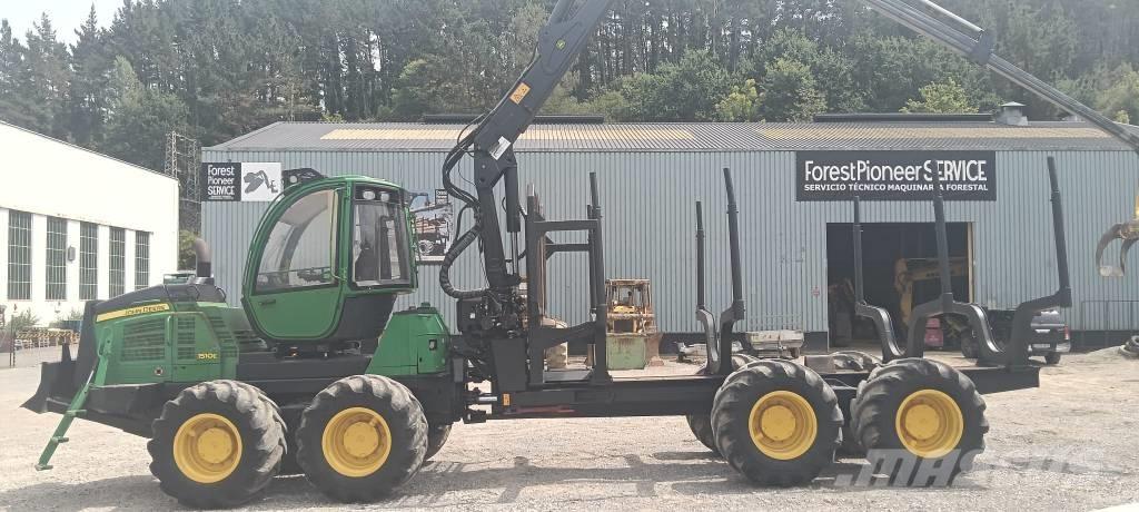 John Deere 1510 E Uitrijwagens