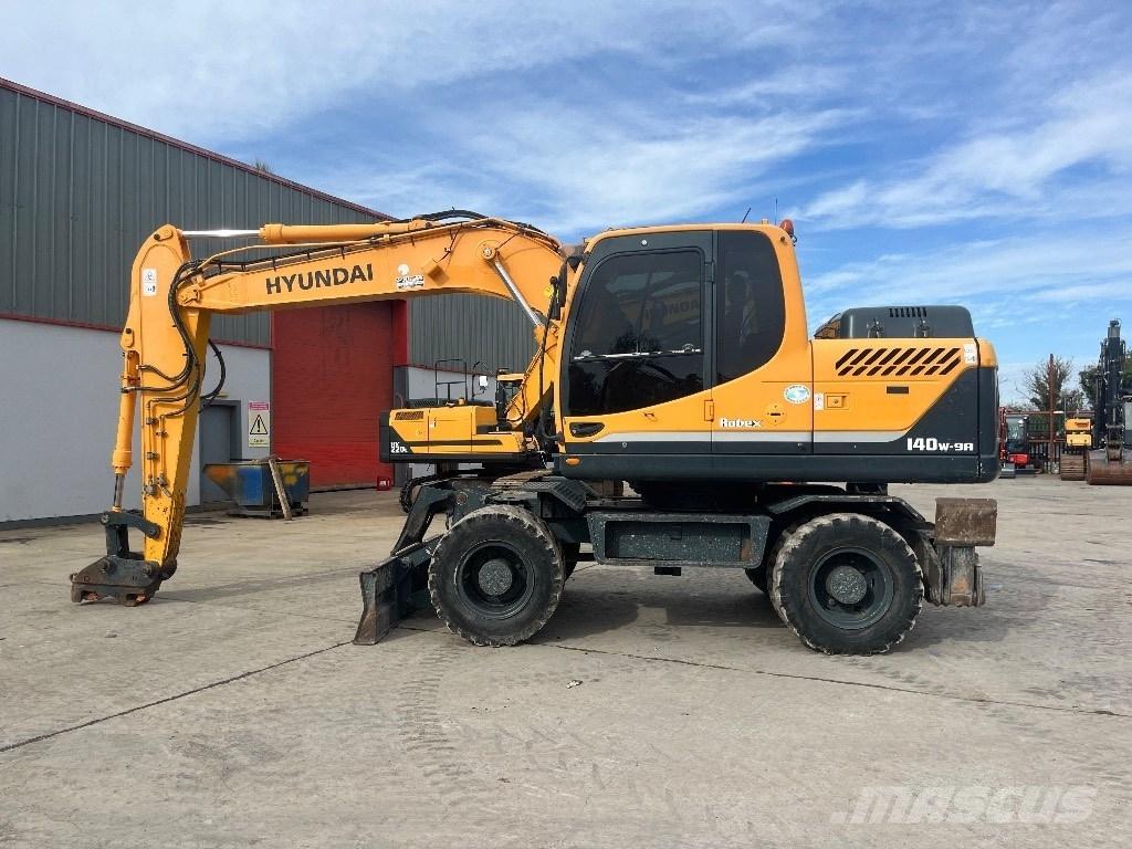 Hyundai 140W-9A Wielgraafmachines