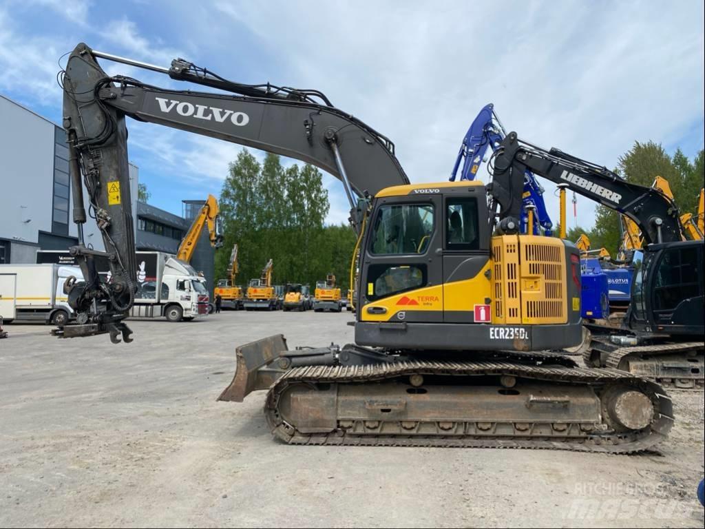 Volvo ECR 235 Rupsgraafmachines