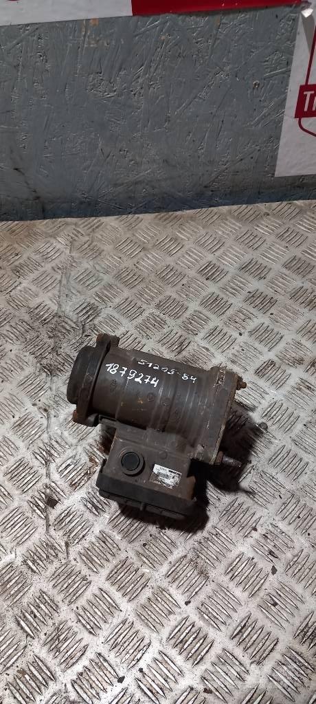 Scania R 440.   1879274 Remmen
