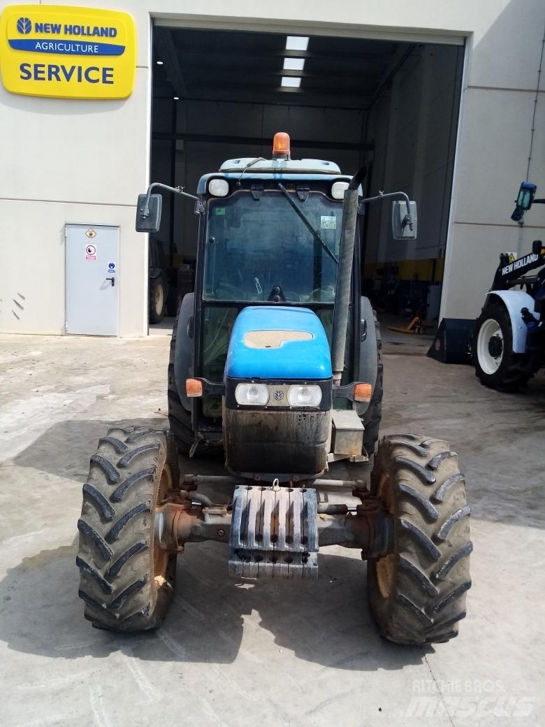 New Holland TN 90 F Tractoren