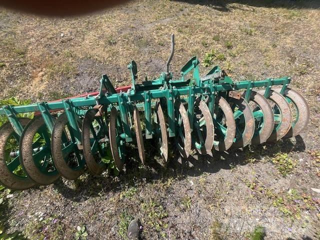 Kverneland IP PAKKER Wentelploegen