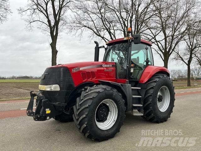 Case IH Magnum 250 Tractoren