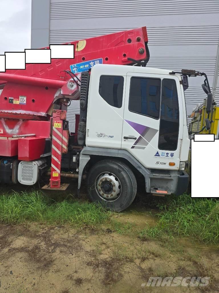 Horyong SKY450 Auto hoogwerkers