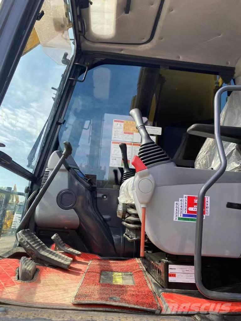 Komatsu 200-8 Rupsgraafmachines