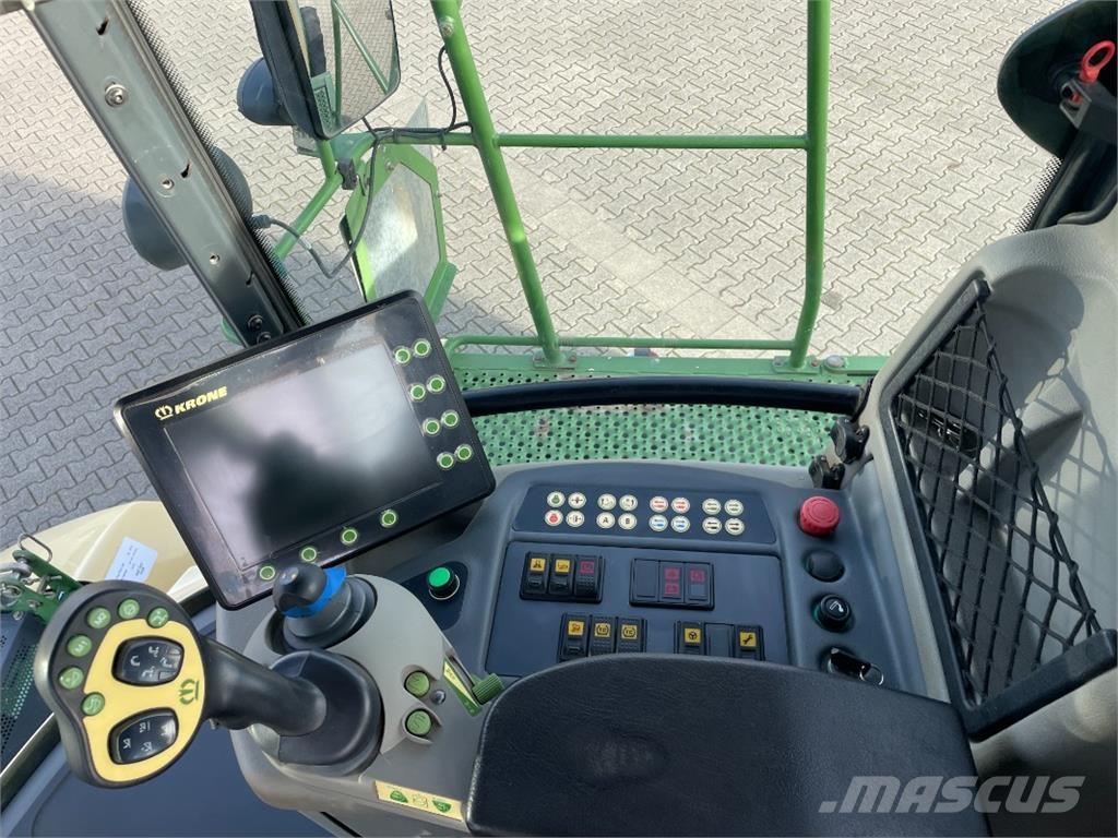 Krone BiG X 700 Getrokken veldhakselaar