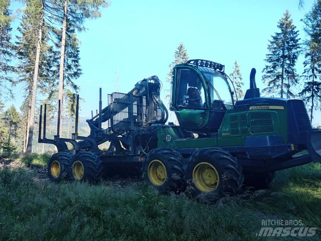 John Deere 1510 G Uitrijwagens