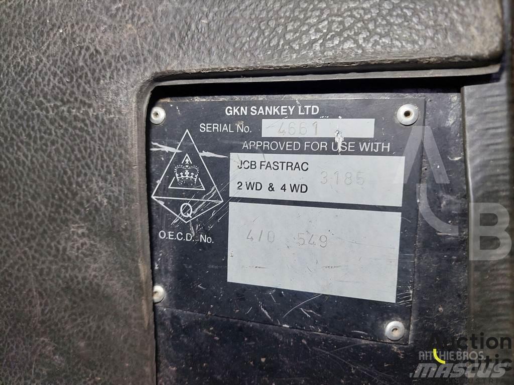 JCB Fastrac 3185 Tractoren