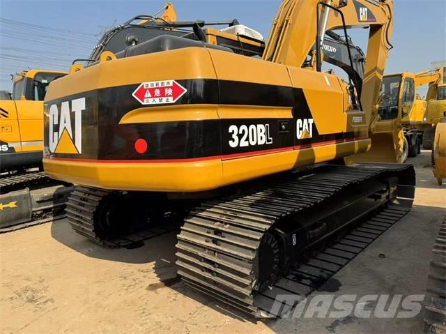 CAT 320 B L Rupsgraafmachines