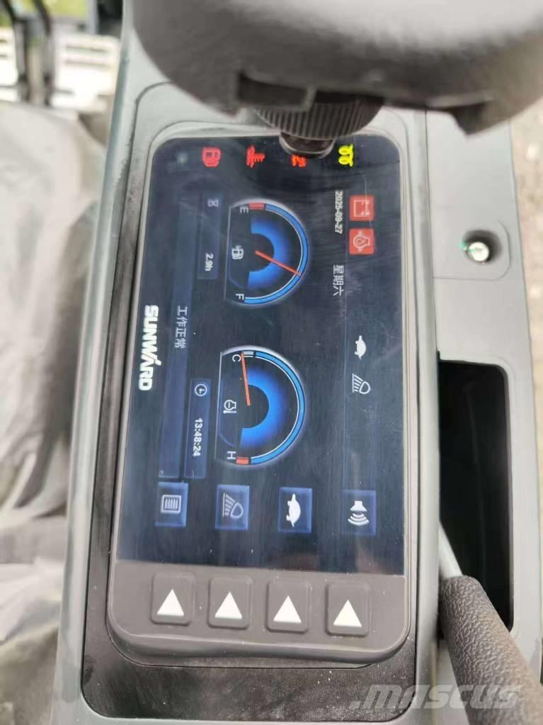 Sunward SWE 18 UF Rupsgraafmachines