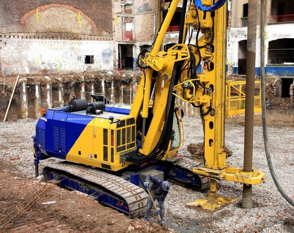 Bauer BG 20 H Zware boorinstallaties
