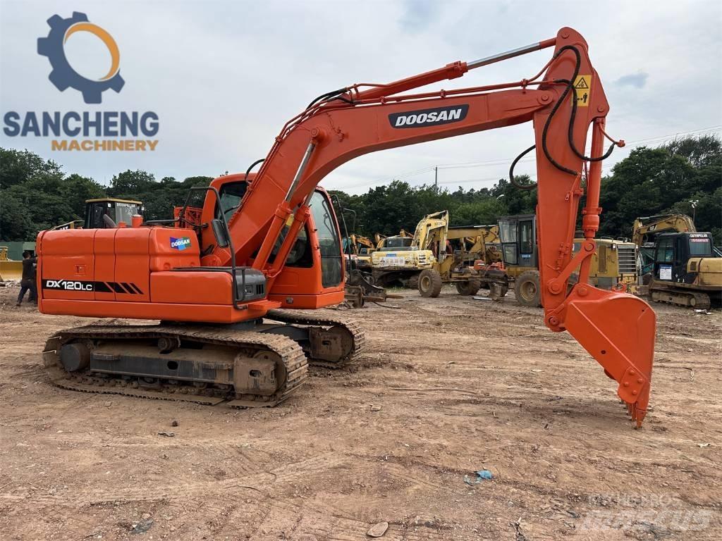 Doosan DX 120 Rupsgraafmachines