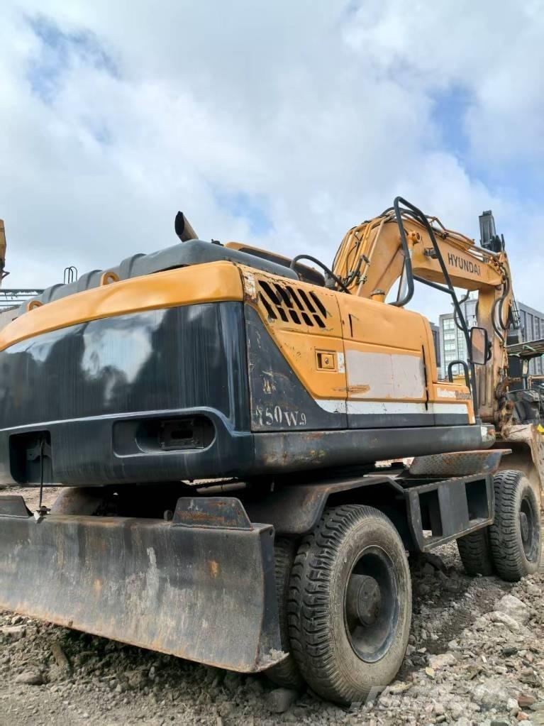 Hyundai R150W-9 Wielgraafmachines