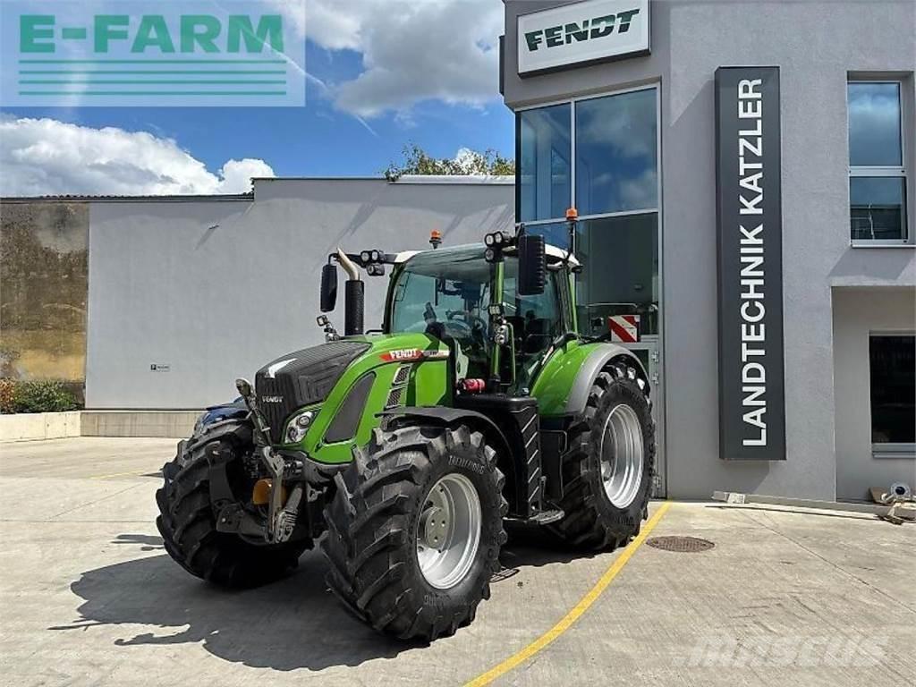 Fendt 724 vario Tractoren