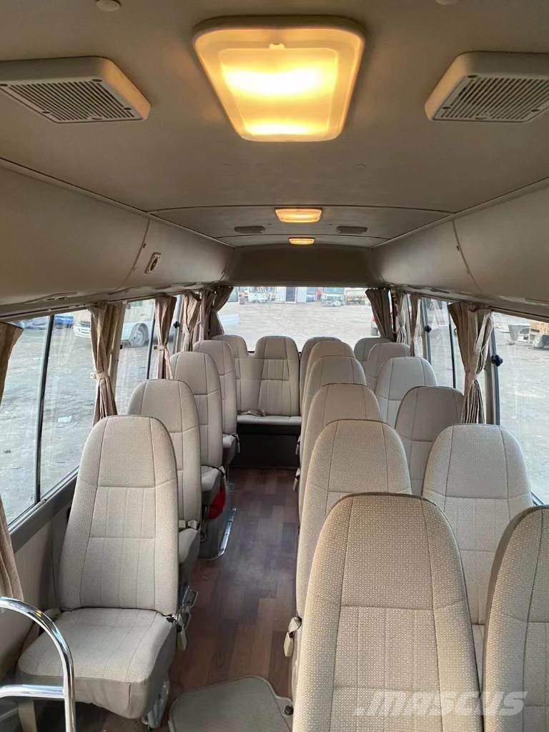 Toyota Coaster Bus Minibussen