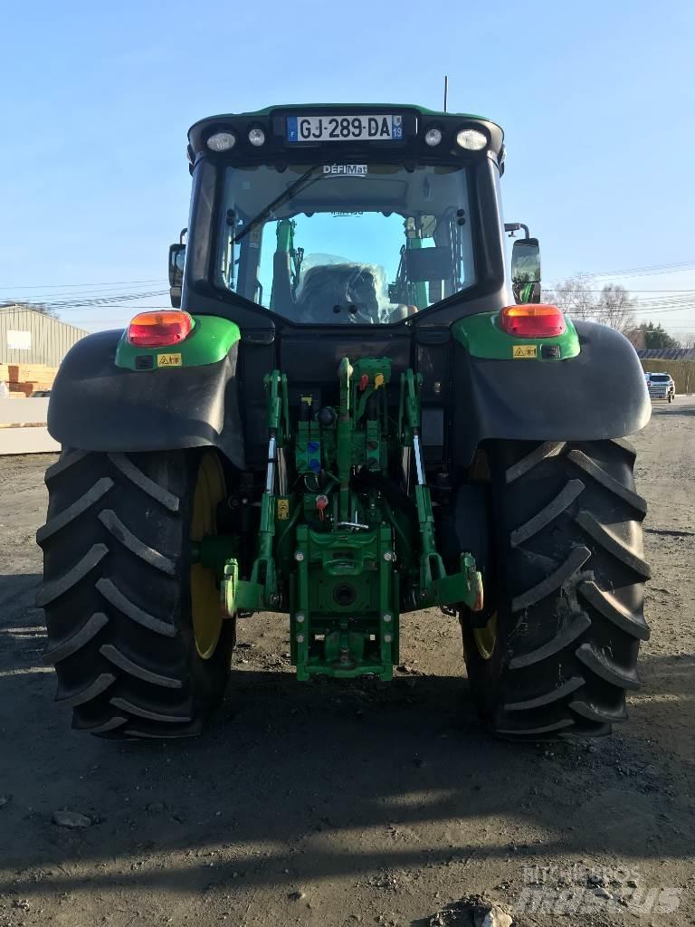 John Deere 6100 M Tractoren