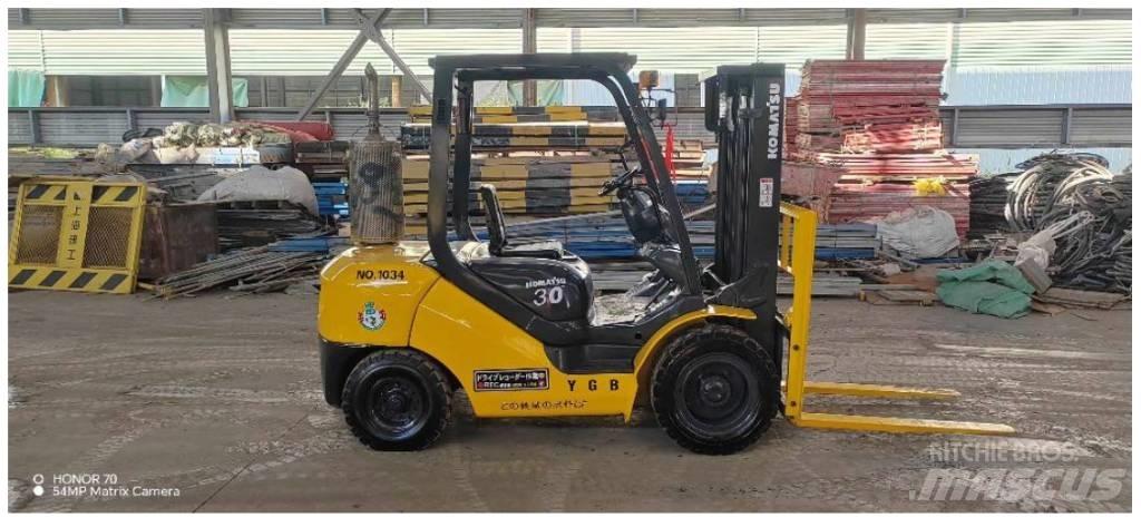 Komatsu FD 30 T-14 Diesel heftrucks