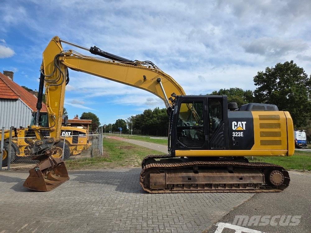 CAT 323EL Rupsgraafmachines