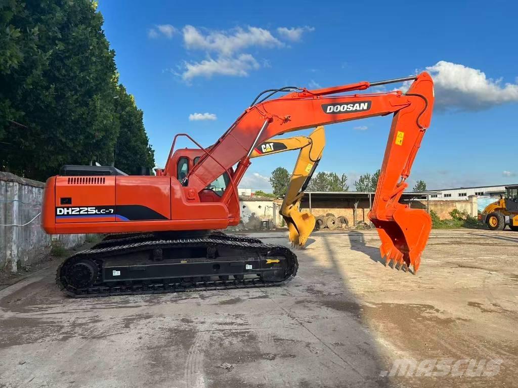 Doosan DH 225 LC-7 Rupsgraafmachines