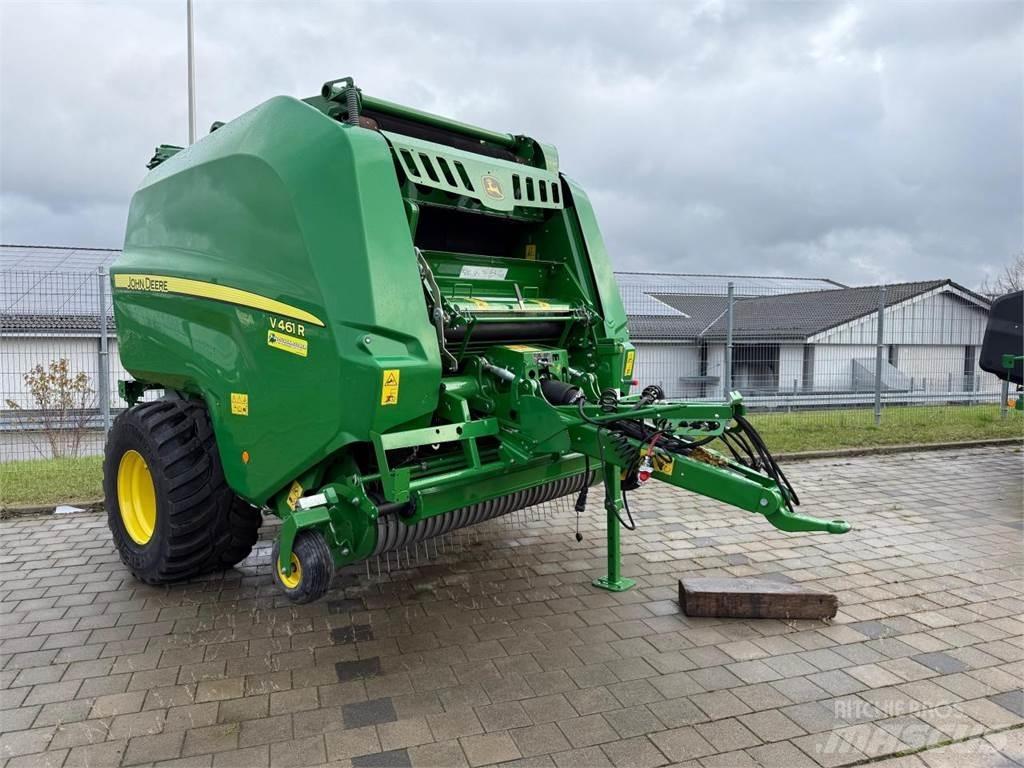 John Deere V461R Ronde-balenpersen