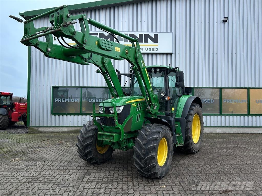John Deere 6120M Tractoren