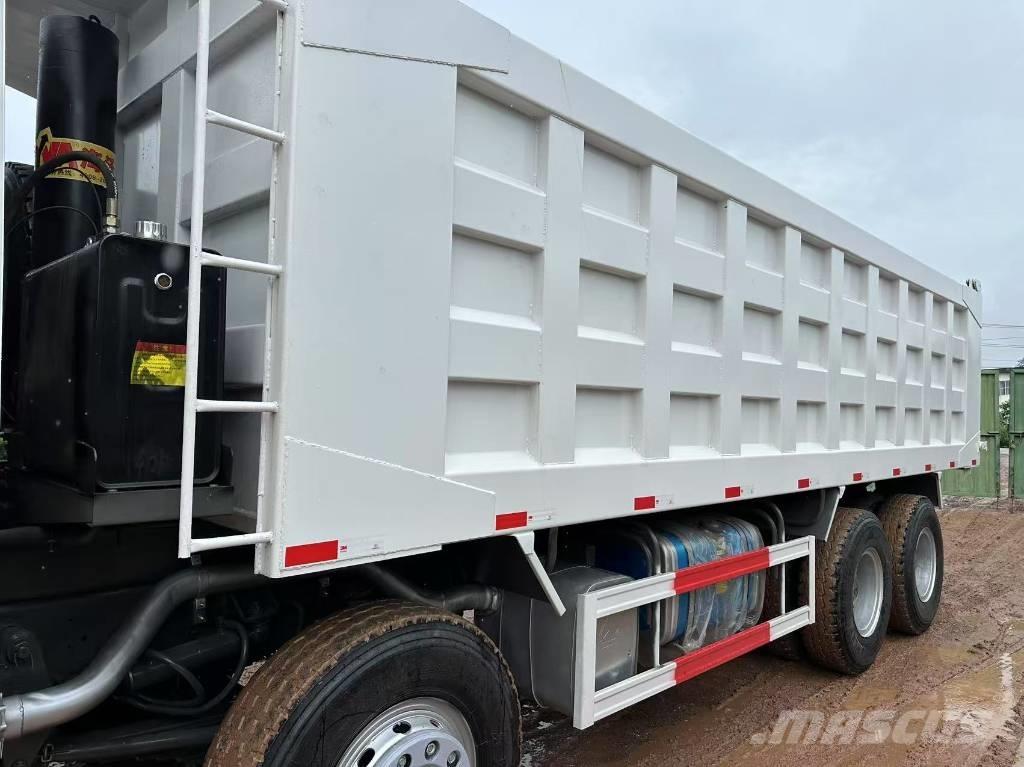 Howo 371hp 8X4 Kipper