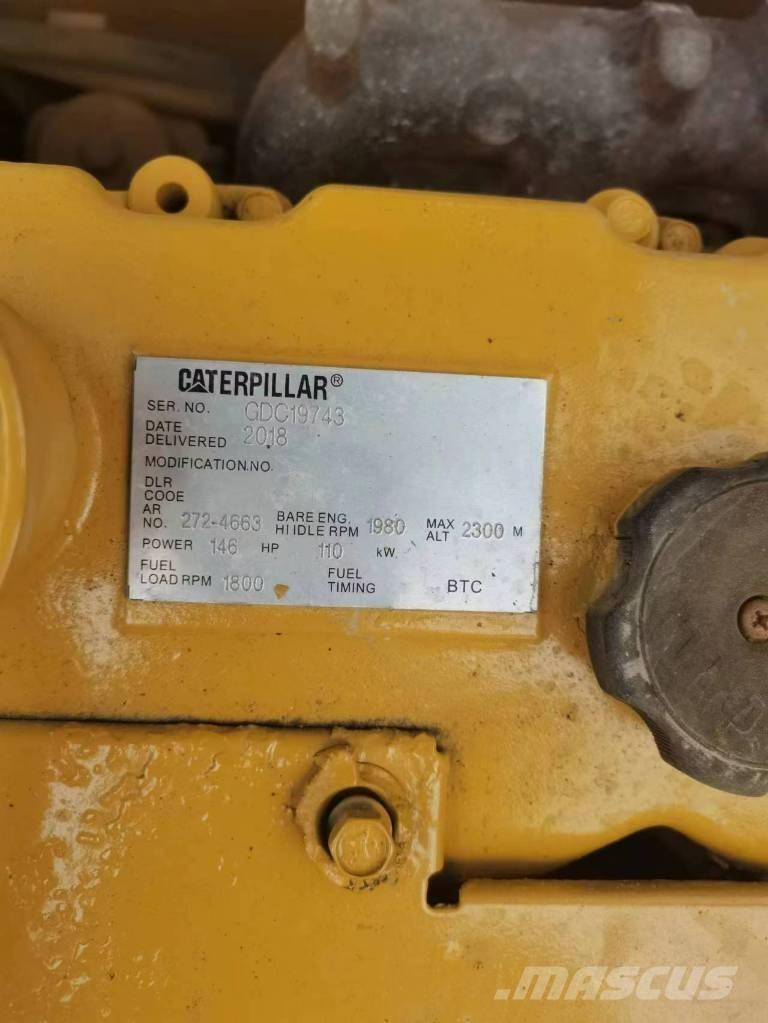 CAT 320 D Rupsgraafmachines