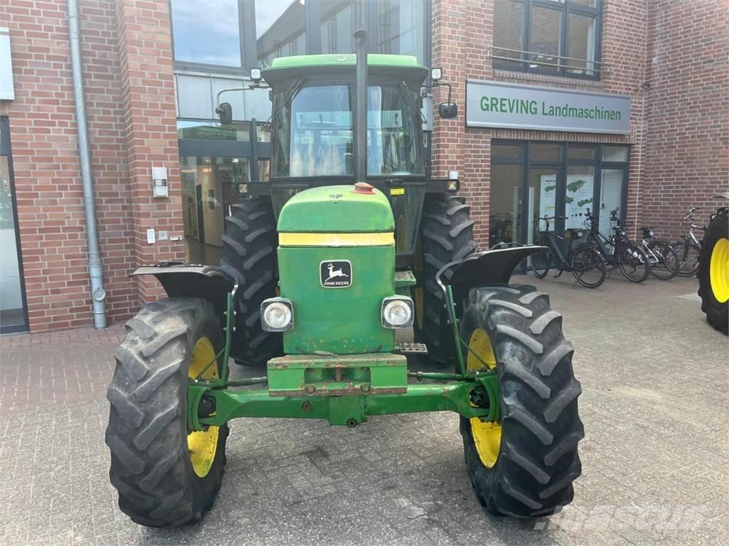 John Deere 3040 Tractoren
