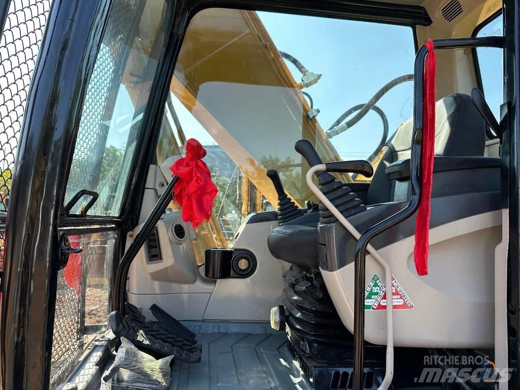 CAT 320 C Rupsgraafmachines