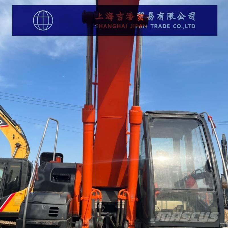 Hitachi ZX 240 Rupsgraafmachines