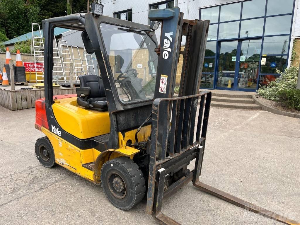 Yale GDP 25 VX Diesel heftrucks