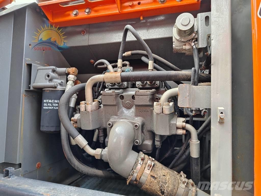 Hitachi ZX 200 Rupsgraafmachines