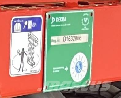 SkyJack SJ 6832 RTE Schaarhoogwerkers