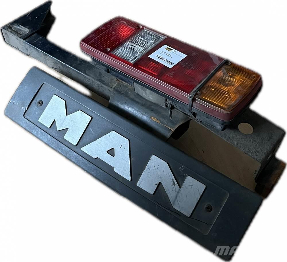  ZADNÍ SVĚTLO PRAVÉ Transport - Anderen