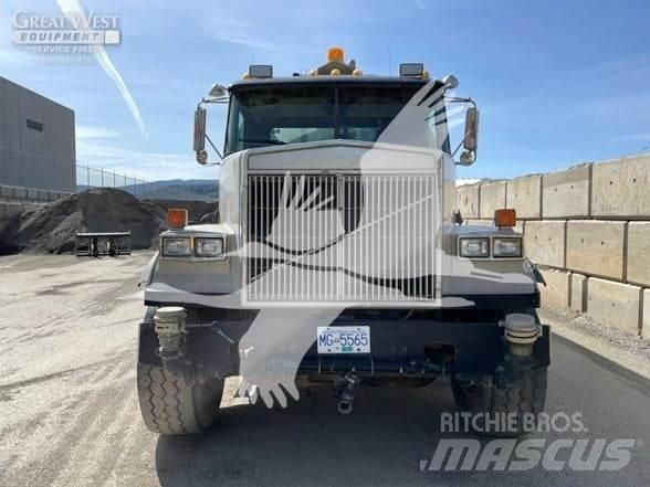 White/GMC WG Tankwagen