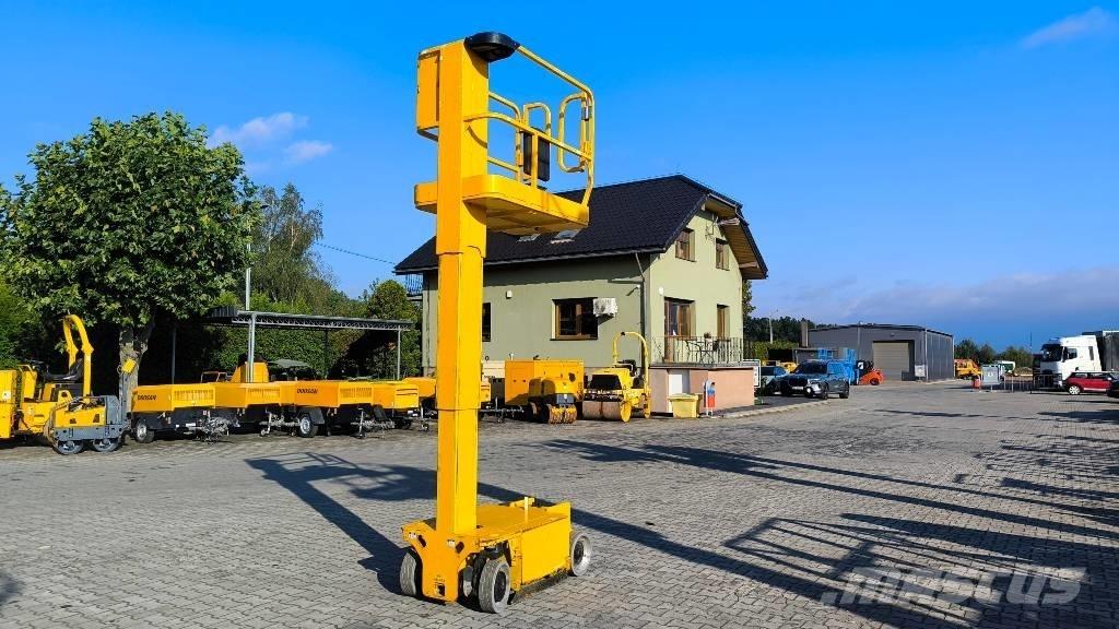JLG 1230 ES Personenliften en invalideliften