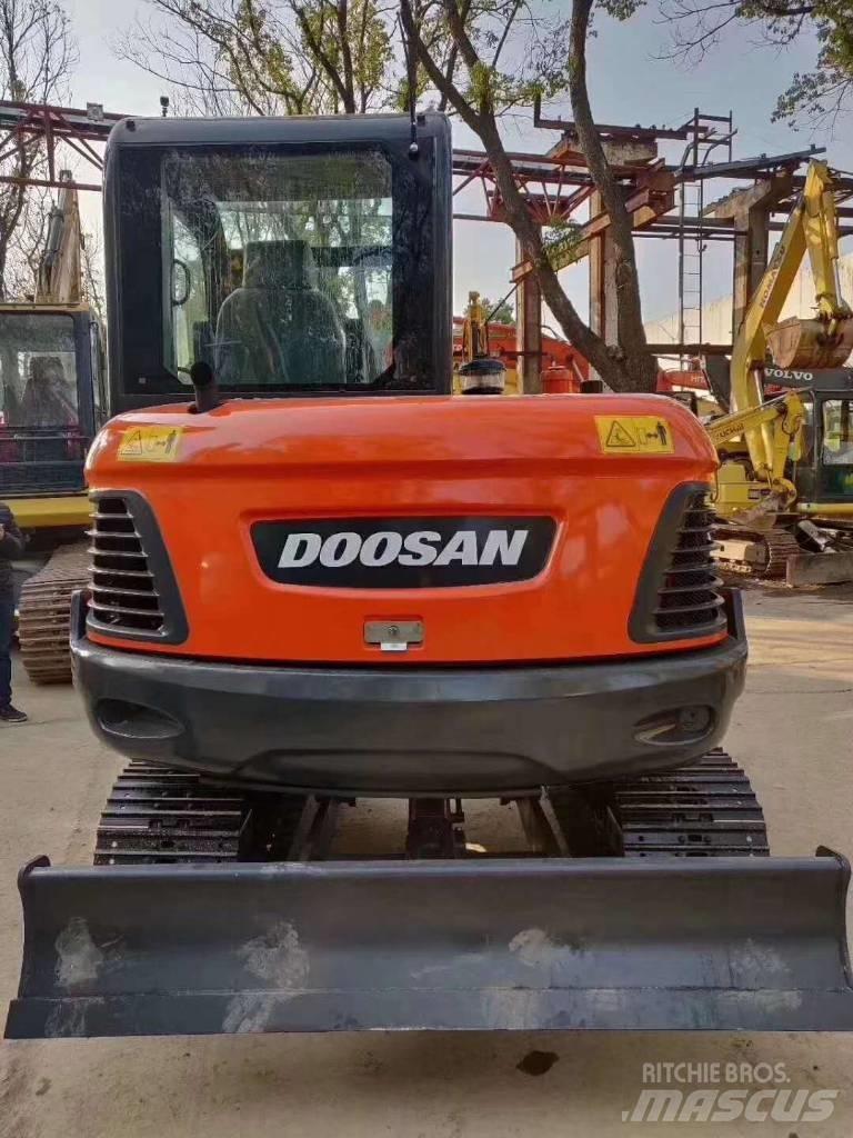 Doosan DX 60-9C Rupsgraafmachines