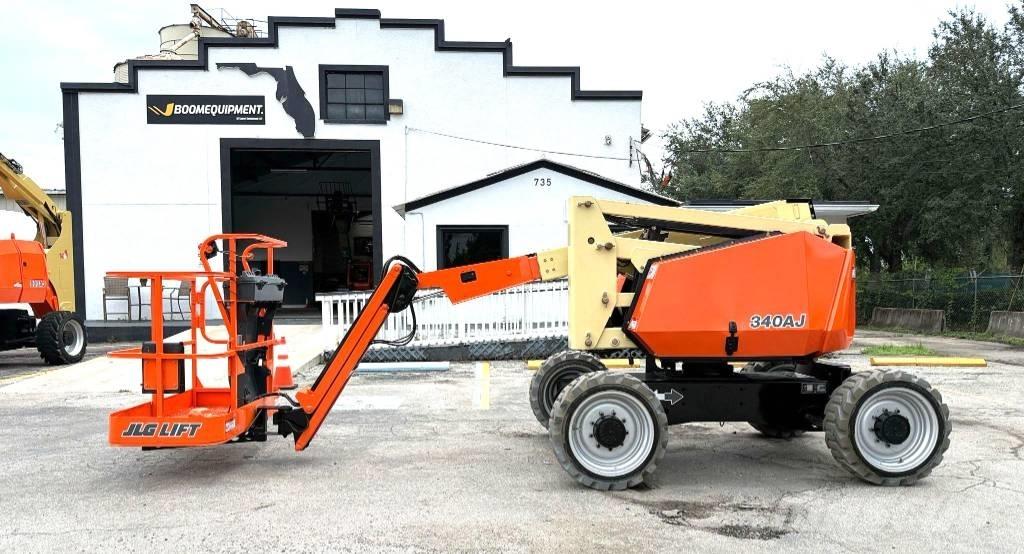 JLG 340 AJ Knikarmhoogwerkers