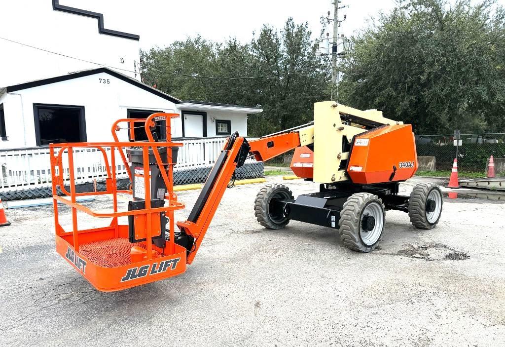 JLG 340 AJ Knikarmhoogwerkers