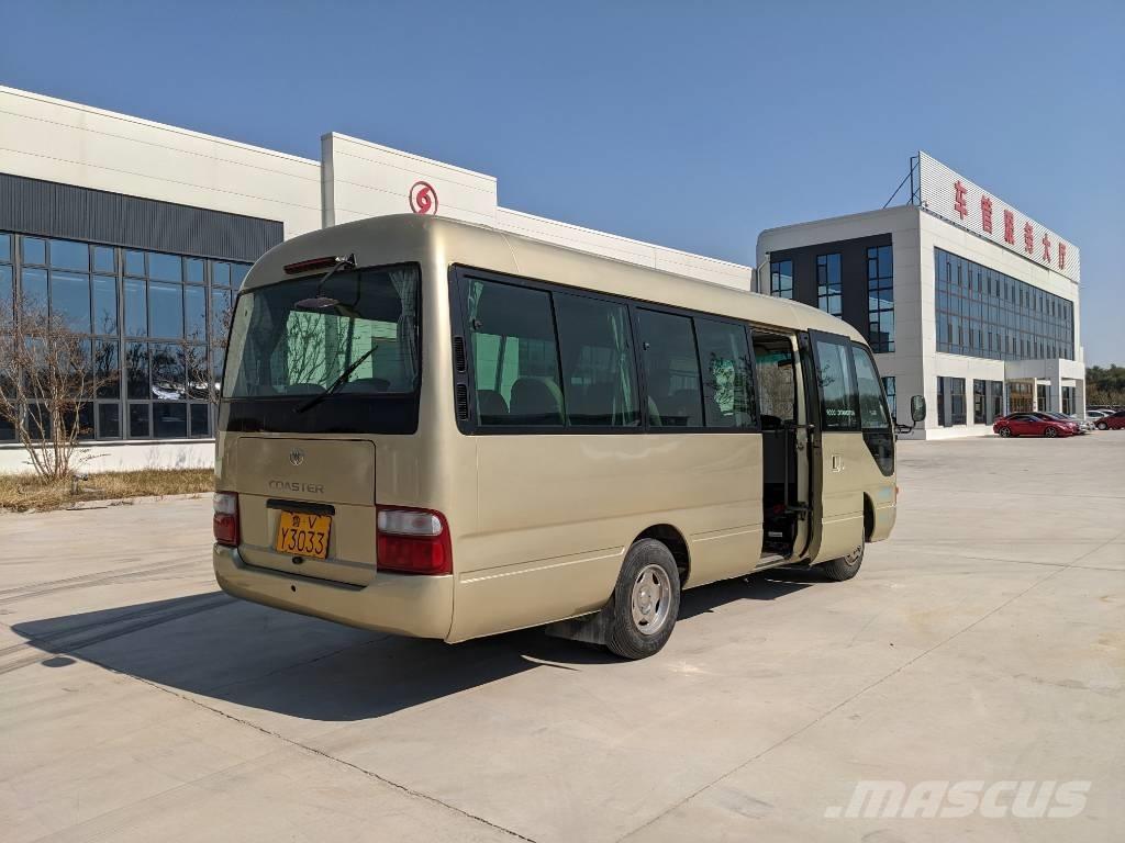 Toyota Coaster Bus Minibussen