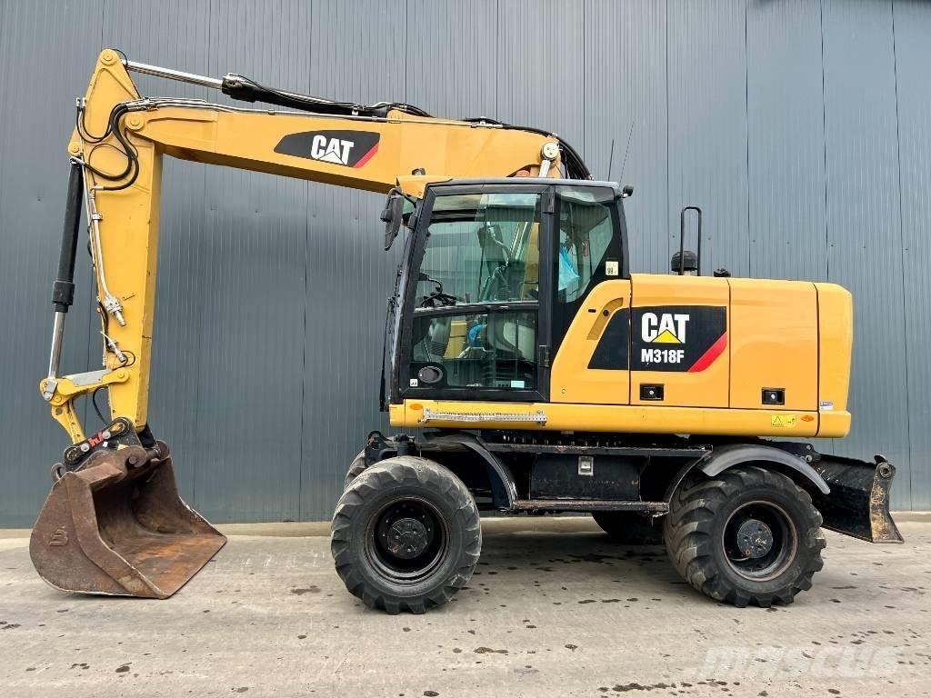 CAT M318F Wielgraafmachines