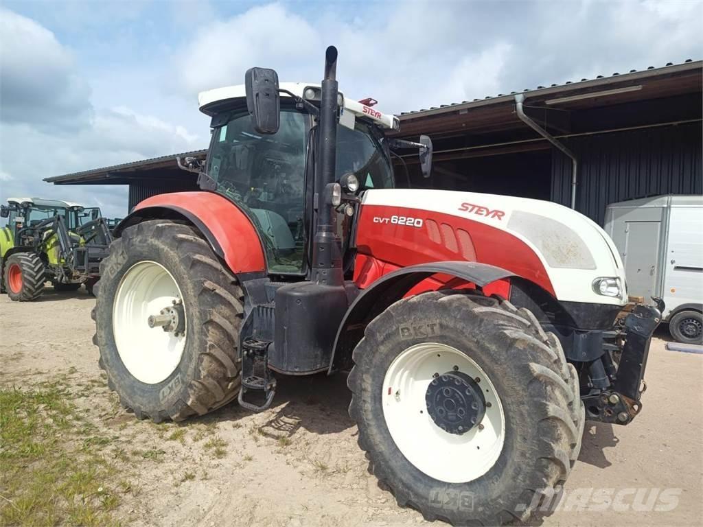 Steyr 6220 CVT Tractoren