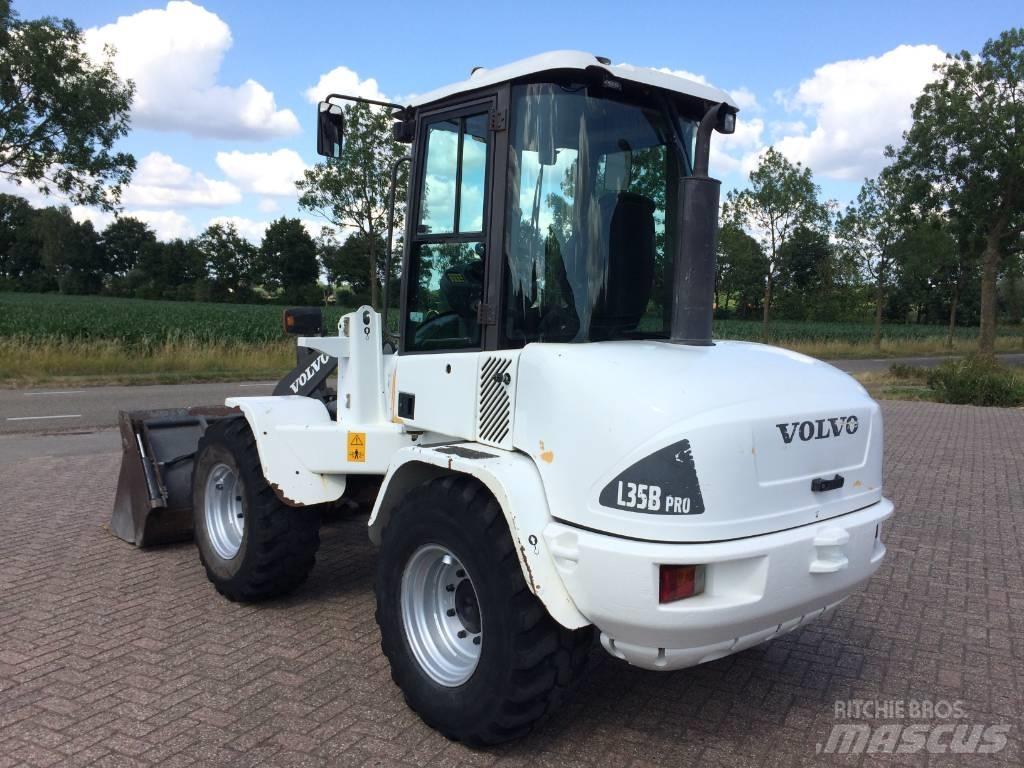 Volvo L 35 B Wielladers