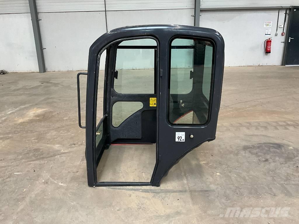 Bobcat E 16 Cabine en interieur