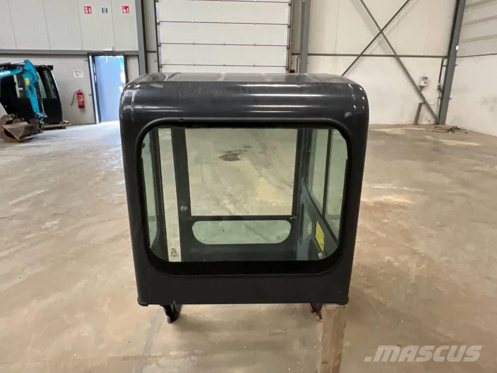 Bobcat E 16 Cabine en interieur