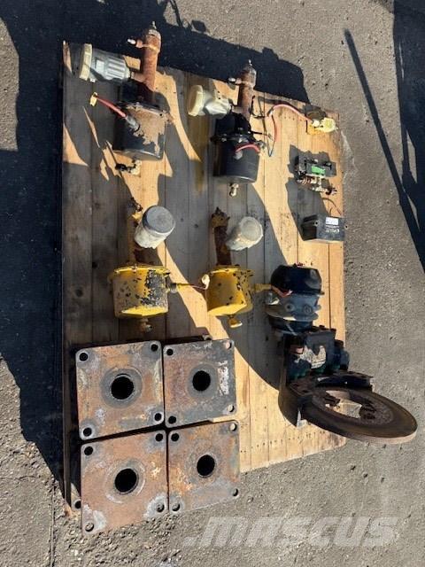 Bell B 40 C PODUSZKA Chassis en ophanging