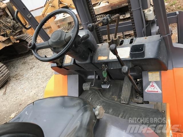 Toyota 7 FD 40 Diesel heftrucks
