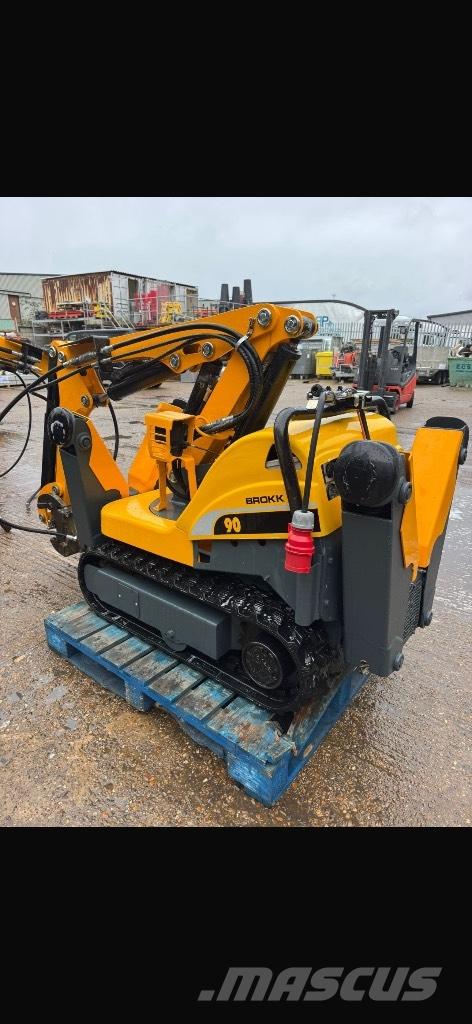 Brokk 90 Bouw - Overige